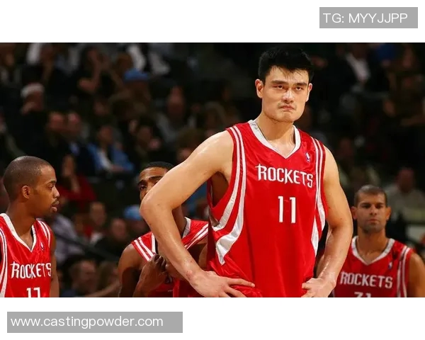 年少姚明的青春岁月与篮球梦想的珍贵瞬间回忆 年少姚明的青春岁月与篮球梦想的珍贵瞬间回忆